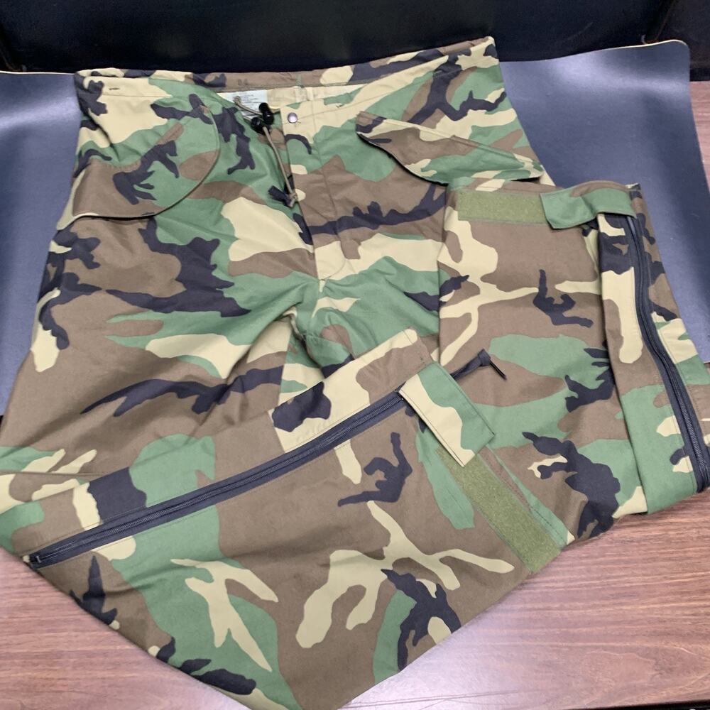 Tennier Industries Trousers Cold Weather Camo Pants Large SP0100-97-C-5104. C9